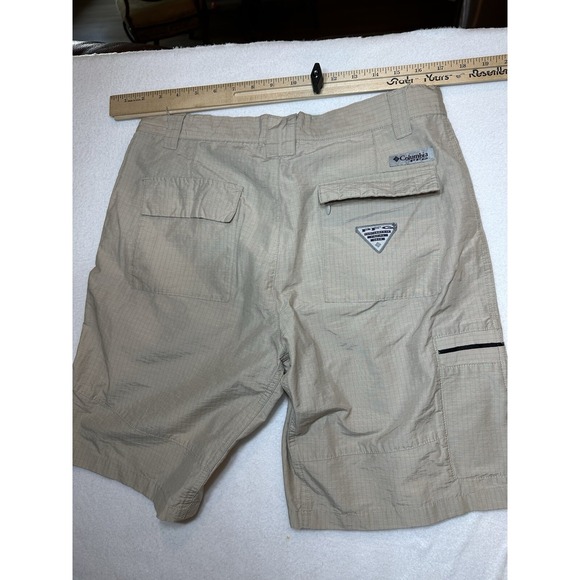 Columbia Mens PFG Omni Shade Shorts Sz 30 Tan Khaki Fishing Outdoor Hiking - Picture 2 of 6